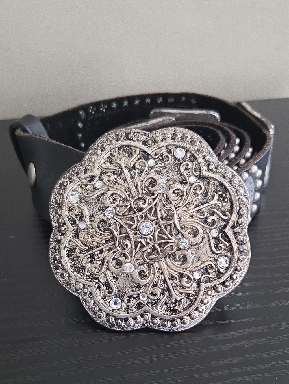 Leather Rock Vintage Leather Belt With Silver Floral Buckle